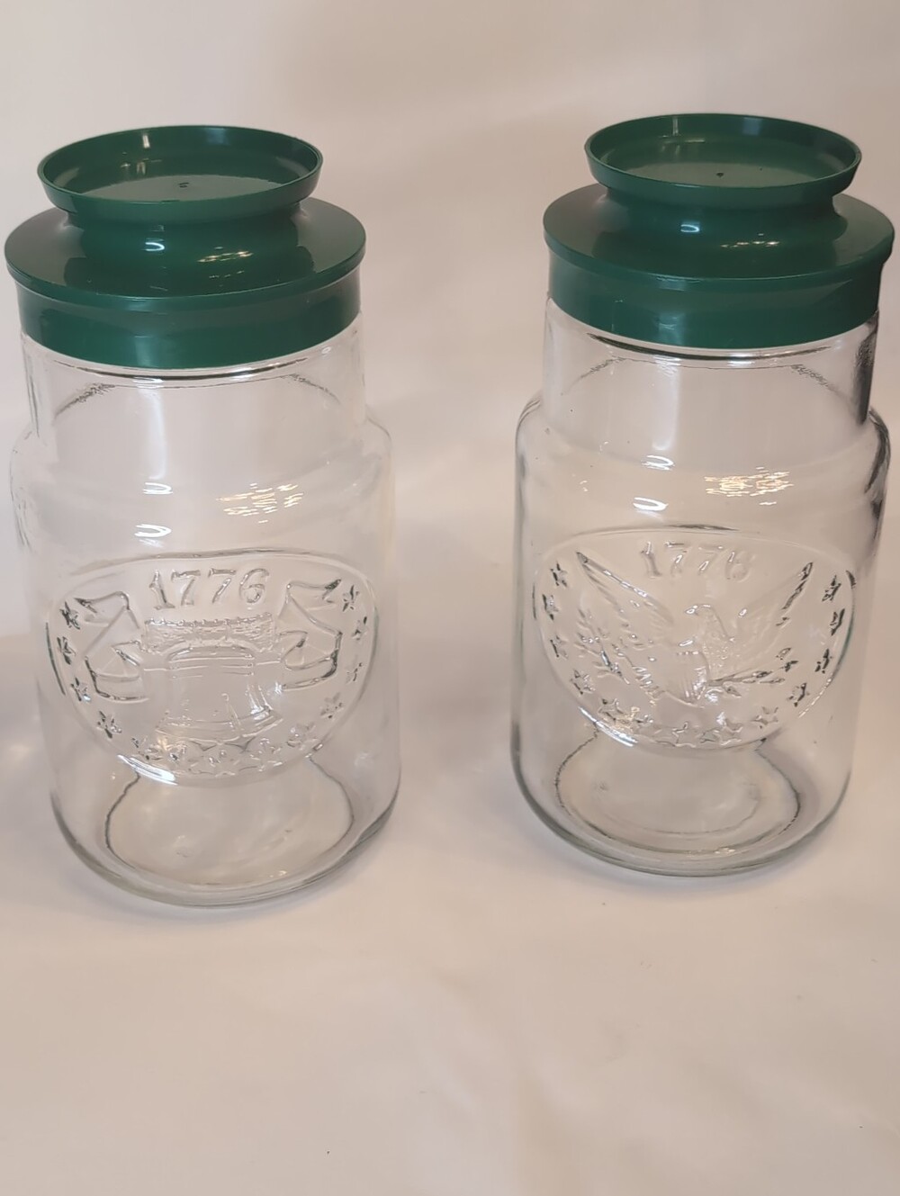 Vintage Anchor Hockings Bicentennial Glass Jars With Green Lids